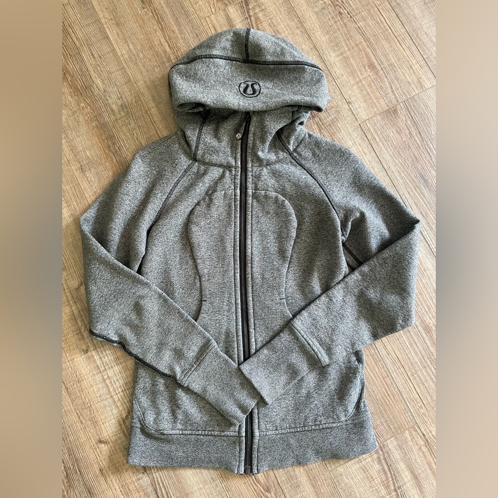 lululemon athletica Women's Heathered Gray Cowl Neck Sweater